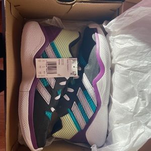 New Boys Harden Stepback J